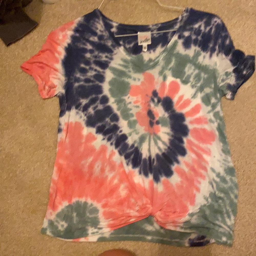 Tie die print shirt- Bella du jour